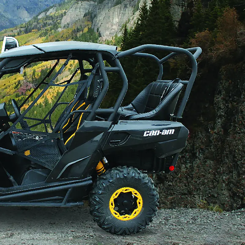 Commander Backseat And Roll Cage Kit (2011-2013) 1