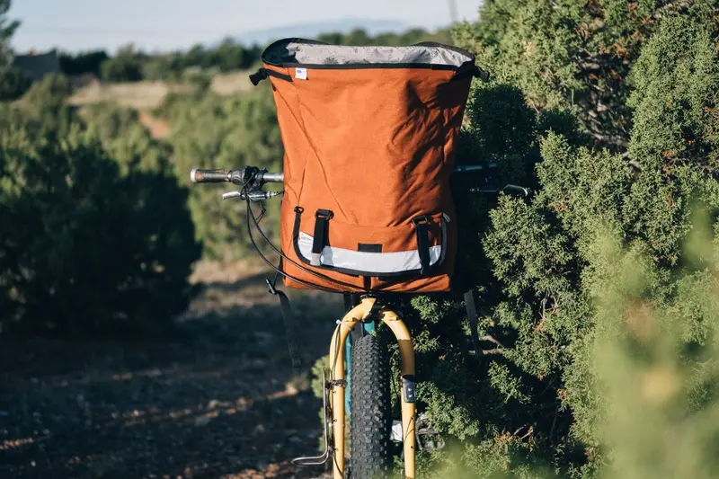 Jumbo Jammer Handlebar Bag: 17L 1