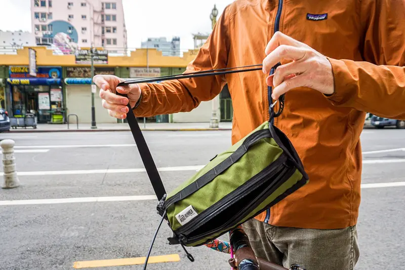 Universal Shoulder Strap 1